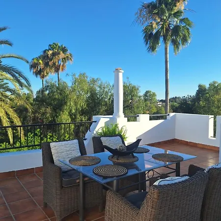 Sea Village Puerto Banus Golf *