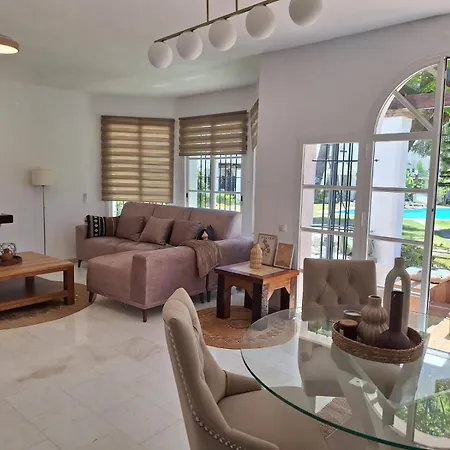 Sea Village Puerto Banus Golf Apartment