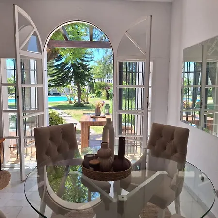 Sea Village Puerto Banus Golf Apartment *