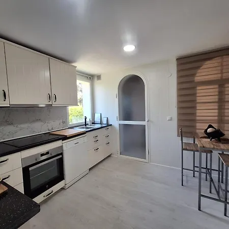 Sea Village Puerto Banus Golf Apartment *